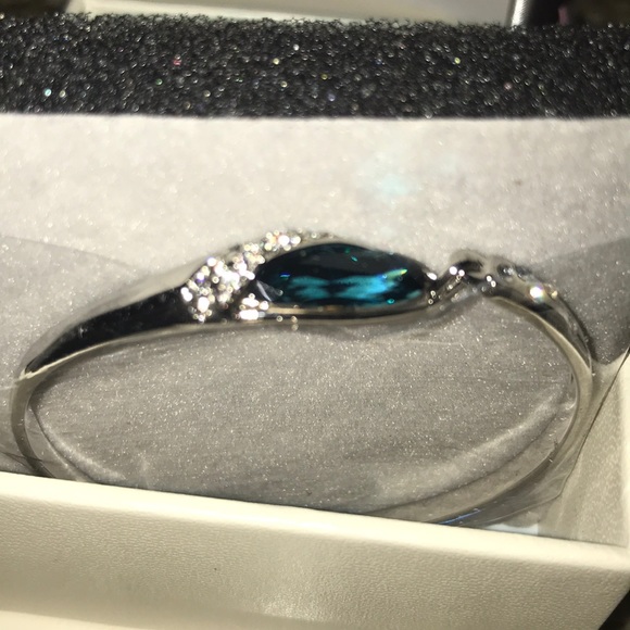 Swarovski Elements Blue Crystal Bangle - Picture 2 of 2